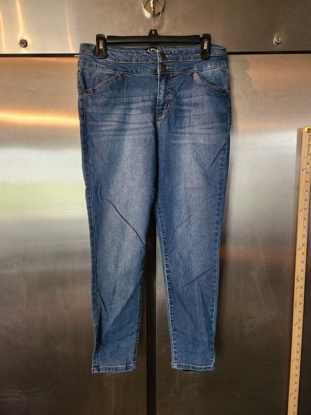 d.jeans Women's Size 12 Medium Wash Cropped Ankle Skinny Jeans Slim Fit